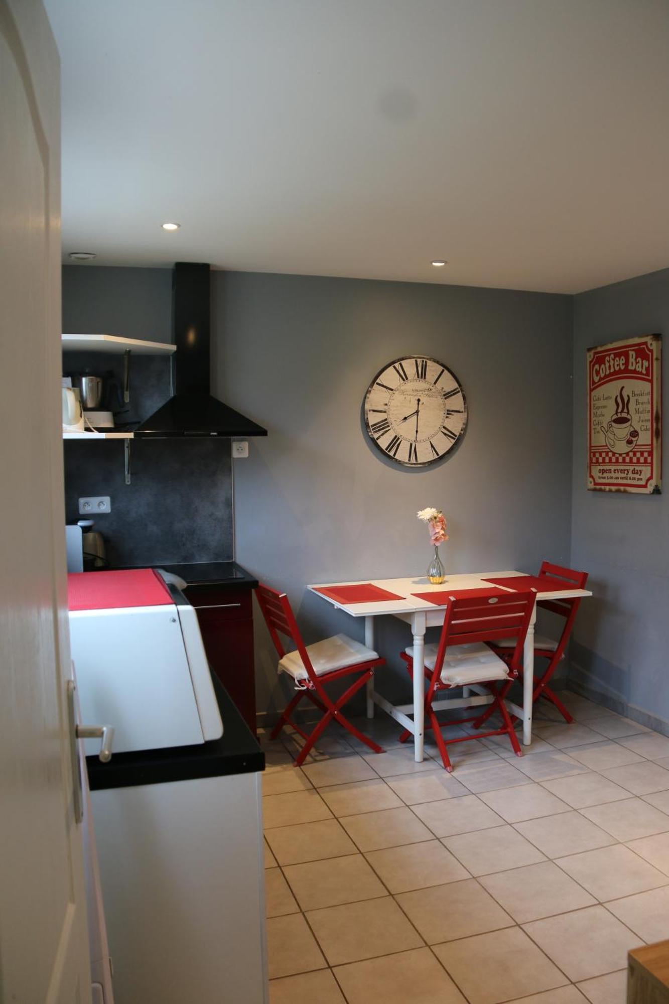 Maison Au Calme 2 Chambres Centre De 凯恩 外观 照片